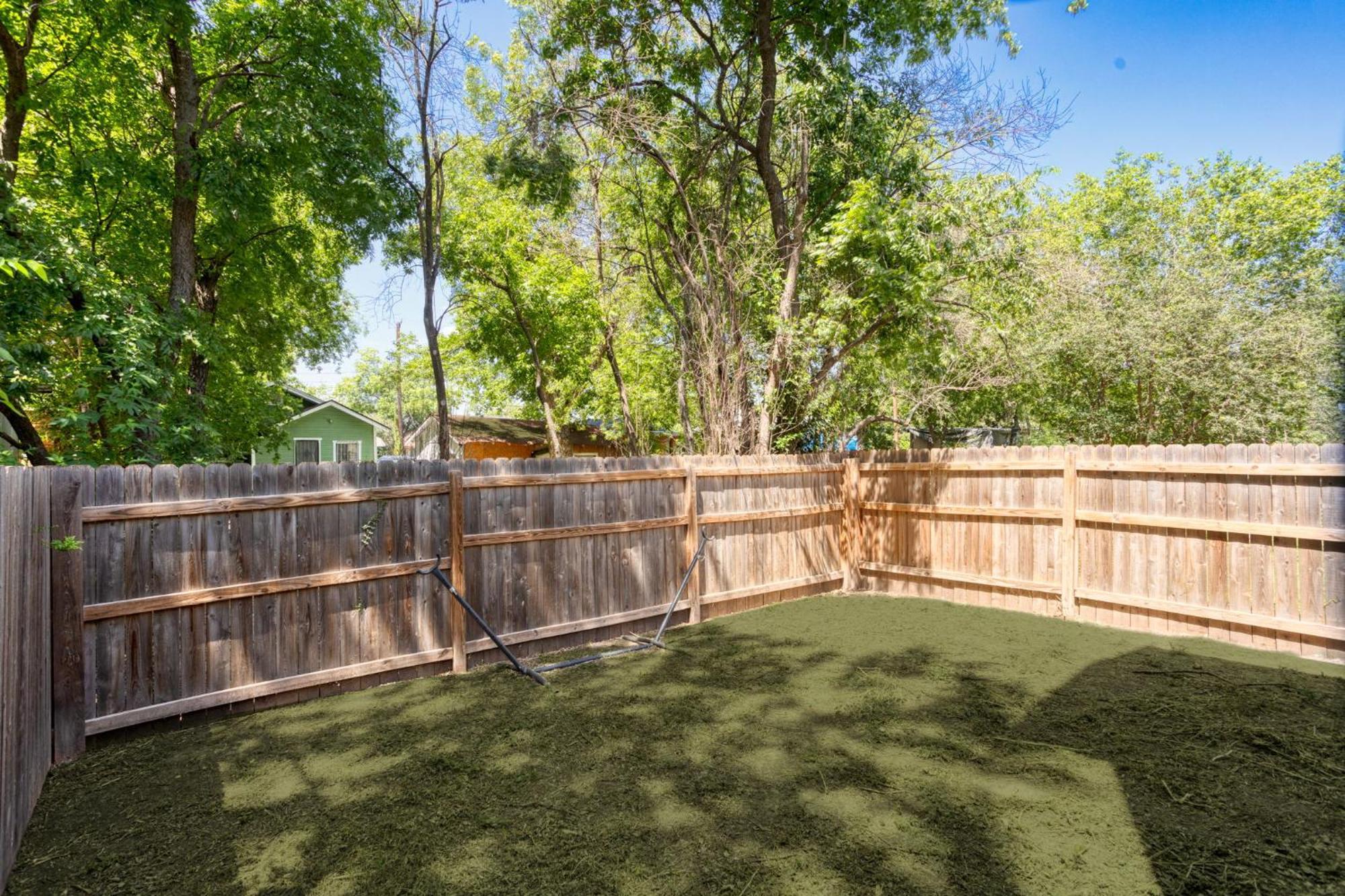 The Heritage Haus - Modern Cabin In Downtown San Antonio Villa Exterior photo